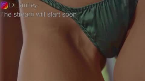 Snapshot of diana_smiley chatting on December 2, 3:12 am Diana online show from December 2, 3:12 am