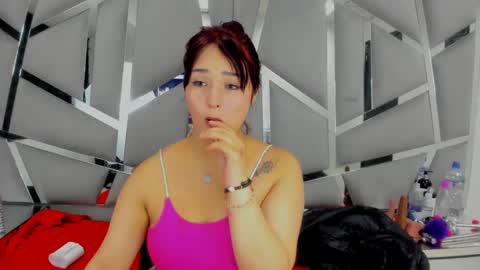 dianarous online show from March 4, 7:51 am