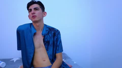 Ana  Leo online show from January 13, 5:02 pm