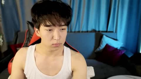 Adam online show from February 3, 2:11 pm