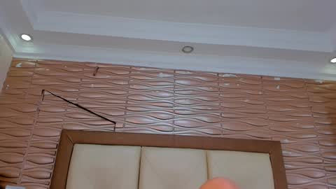 diavalo online show from December 11, 5:32 am