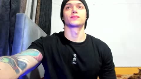 jhon online show from December 4, 2:31 am