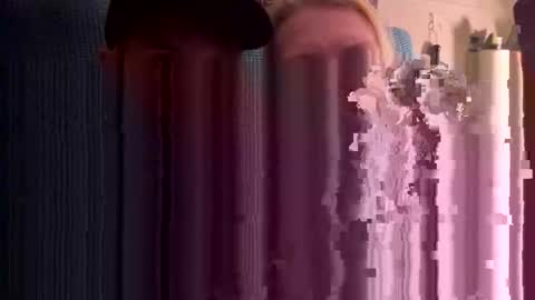 Snapshot of dickeddownsouth chatting on October 16, 6:25 am Beau online show from October 16, 6:25 am