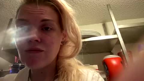 Snapshot of dickeddownsouth chatting on November 7, 5:51 am Beau online show from November 7, 5:51 am