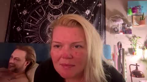 Beau online show from April 4, 4:33 am