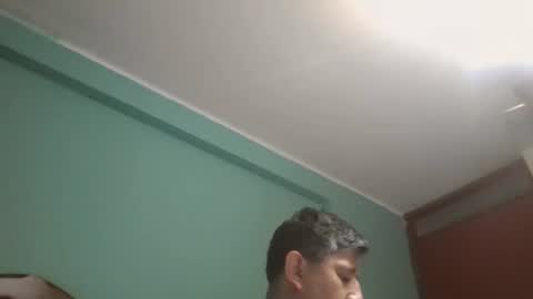 dickeduardo online show from November 3, 9:59 pm