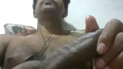 Snapshot of dickruss0070003 chatting on January 22, 5:37 am dick rus online show from January 22, 5:37 am