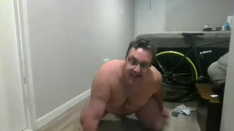 Snapshot of didgeman1984 chatting on February 27, 11:37 pm Didgeman online show from February 27, 11:37 pm