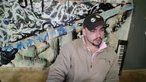 didismurf02 online show from December 2, 12:38 am