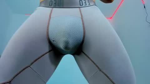 Diego online show from October 25, 1:40 pm