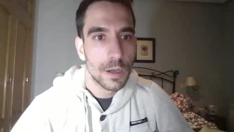 Snapshot of dieguito124 chatting on February 22, 4:19 pm dieguito124 online show from February 22, 4:19 pm