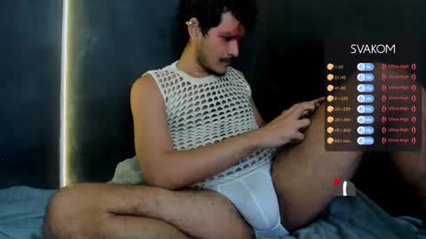 Snapshot of diemond_latinx98 chatting on November 7, 6:52 pm diemond_latinx98 online show from November 7, 6:52 pm