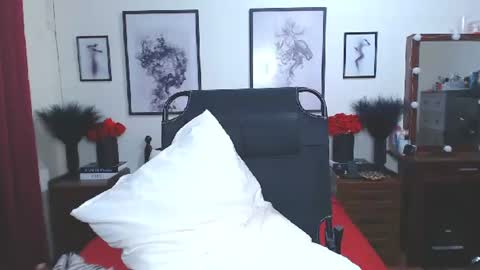 Dennesse online show from November 23, 1:55 pm