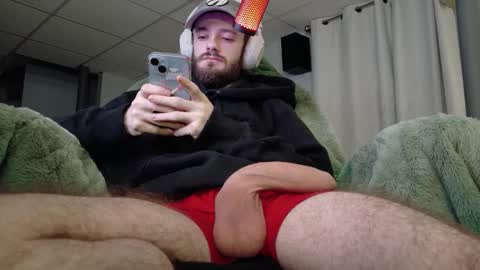 Snapshot of digbicknik chatting on February 11, 3:00 am digbicknik online show from February 11, 3:00 am