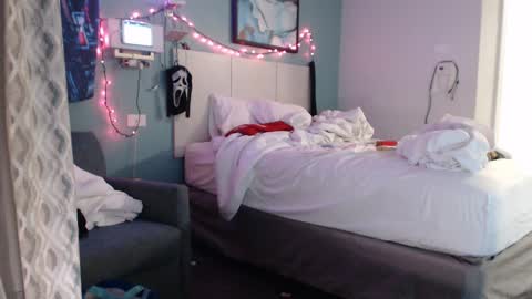 Digital Dust online show from October 5, 2:21 am