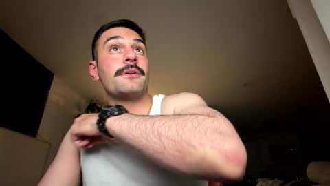 Snapshot of digodigo11 chatting on November 17, 4:07 am digodigo11 online show from November 17, 4:07 am