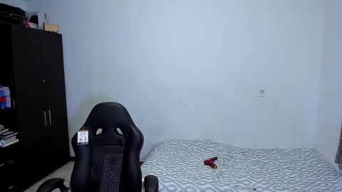 diiego_xxx online show from April 14, 11:38 am