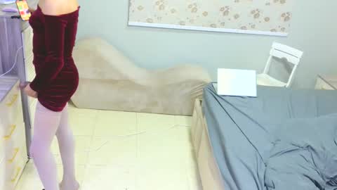 D i f a  online show from September 14, 8:02 am