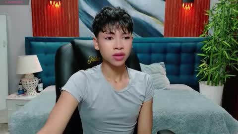  DILAN online show from February 6, 6:33 pm