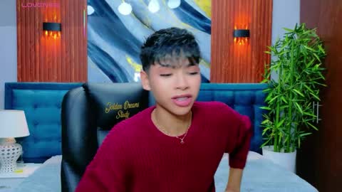 Snapshot of dilan_911 chatting on May 23, 7:29 pm DILAN online show from May 23, 7:29 pm