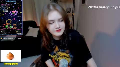 Snapshot of dilara_xbaby chatting on September 10, 2:28 pm Dilara online show from September 10, 2:28 pm
