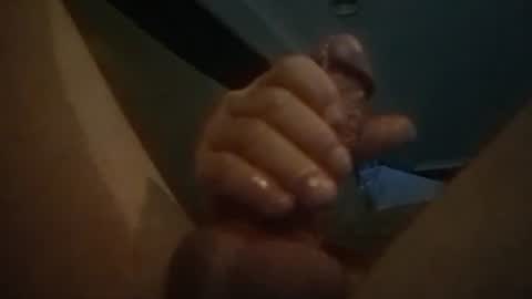 Max online show from March 28, 5:12 pm