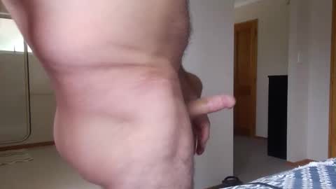 Snapshot of dilf_4u chatting on November 25, 3:17 am Hot Penis online show from November 25, 3:17 am