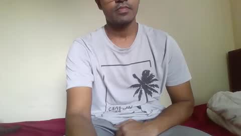 Snapshot of dilip_09 chatting on January 7, 5:22 am dilip_09 online show from January 7, 5:22 am