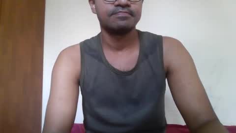 Snapshot of dilip_09 chatting on January 8, 6:20 am dilip_09 online show from January 8, 6:20 am