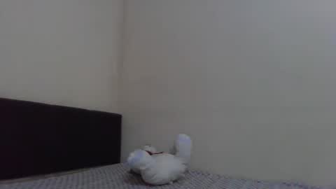 Snapshot of dilip_09 chatting on January 20, 11:21 pm dilip_09 online show from January 20, 11:21 pm