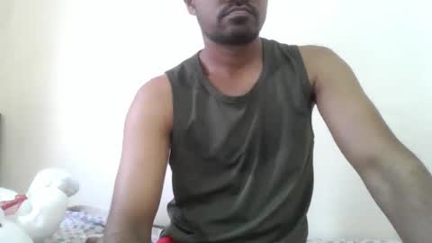 Snapshot of dilip_09 chatting on February 22, 8:40 am dilip_09 online show from February 22, 8:40 am