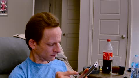 Snapshot of dilldough405 chatting on January 9, 9:37 pm Dilldough405 online show from January 9, 9:37 pm