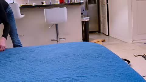 Snapshot of dilldough405 chatting on February 21, 2:06 am Dilldough405 online show from February 21, 2:06 am