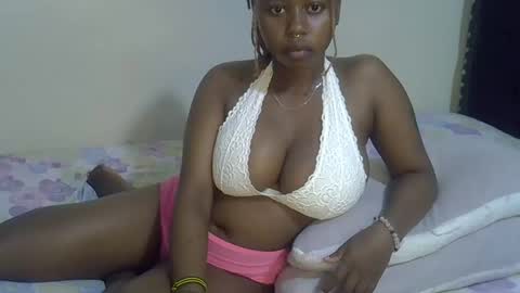 Snapshot of dime010 chatting on February 19, 10:53 pm dime online show from February 19, 10:53 pm