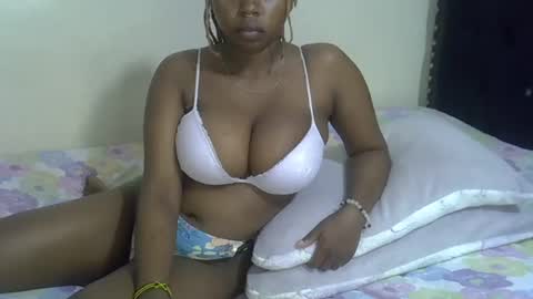 Snapshot of dime010 chatting on February 22, 10:20 pm dime online show from February 22, 10:20 pm