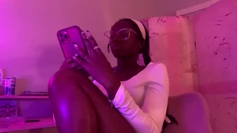 black american princess online show from September 30, 1:21 am