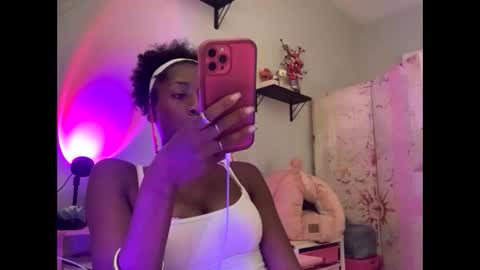 black american princess online show from November 11, 1:16 am