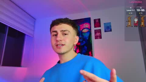 Julian Independent Model online show from December 18, 11:44 pm