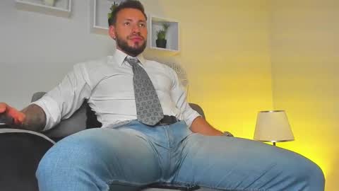 Snapshot of dimitri_master chatting on September 16, 12:22 am Angel Dimitri online show from September 16, 12:22 am