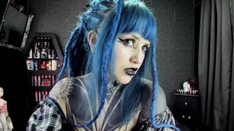 Snapshot of dimmuanddarkness chatting on December 14, 11:45 pm dimmuanddarkness online show from December 14, 11:45 pm