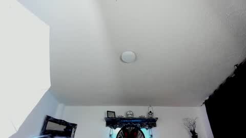 Snapshot of dimmuanddarkness chatting on September 12, 5:46 pm dimmuanddarkness online show from September 12, 5:46 pm