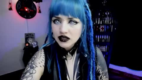 Snapshot of dimmuanddarkness chatting on December 14, 4:23 pm dimmuanddarkness online show from December 14, 4:23 pm