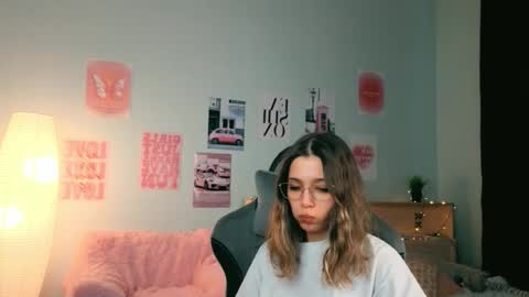 Sara Connor online show from February 8, 1:14 pm