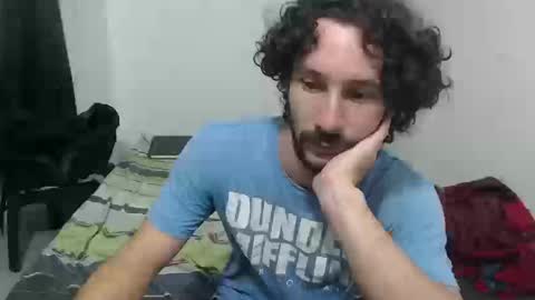 Snapshot of dioni_soe chatting on September 21, 12:23 am Henry online show from September 21, 12:23 am