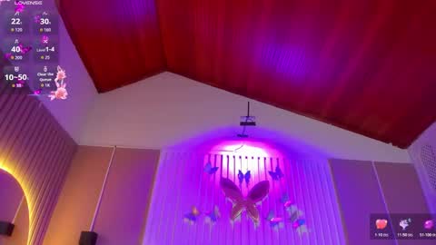 Snapshot of diosa_cristal chatting on November 25, 2:44 am Cristal online show from November 25, 2:44 am