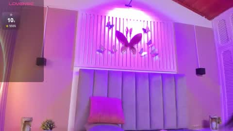 Snapshot of diosa_cristal chatting on November 29, 4:59 am Cristal online show from November 29, 4:59 am