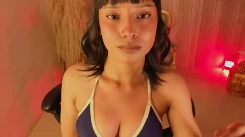 Snapshot of diosa_idin_s1 chatting on April 28, 8:25 pm Diosa online show from April 28, 8:25 pm