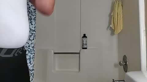 Snapshot of dipstik11 chatting on September 22, 6:37 am DIPSTIK online show from September 22, 6:37 am