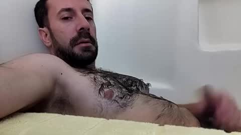 Snapshot of dipstik11 chatting on October 25, 8:00 am DIPSTIK online show from October 25, 8:00 am