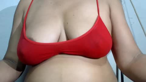 Snapshot of dirtiplay chatting on February 25, 7:58 pm dirtiplay online show from February 25, 7:58 pm